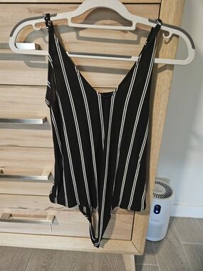 Black and White Striped V-Neck Body Suit